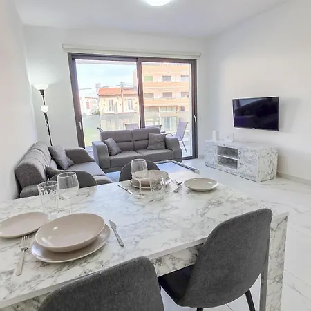 Pool Citylux 拉纳卡